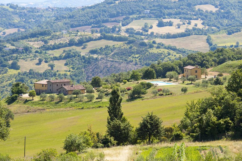 Agriturismo Tenuta Di Biscina Extérieur photo
