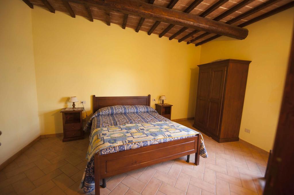 Agriturismo Tenuta Di Biscina Extérieur photo