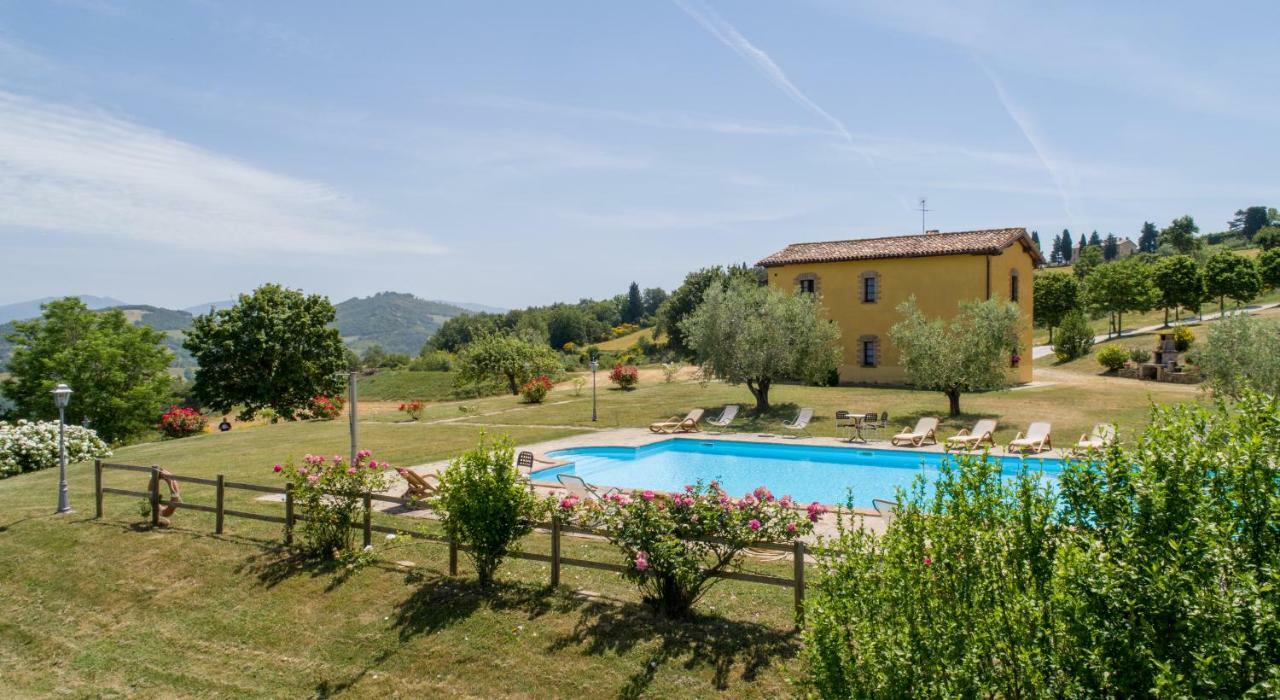 Agriturismo Tenuta Di Biscina Extérieur photo